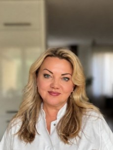 Drs. Tatyana Born 